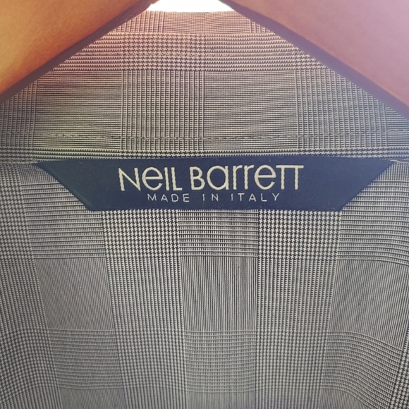 Men's Spring/lightweight button down/or up however you wish to perceive it! - Picture 3 of 3